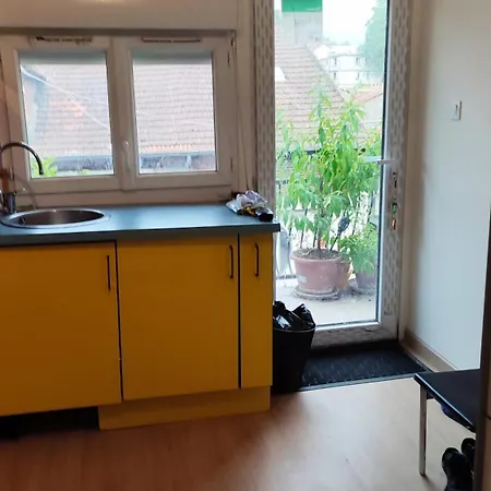 Homestay Pour Ou Deux Personnes *