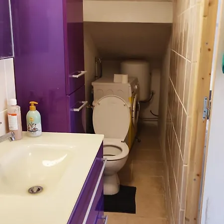 Homestay Pour Ou Deux Personnes La Courneuve